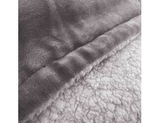 Byrklund Plaid Snowy Hug